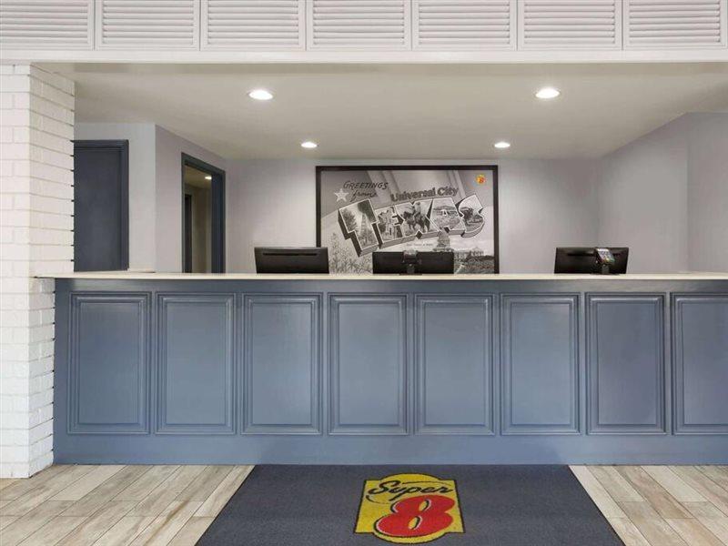 Super 8 By Wyndham Universal City Luaran gambar