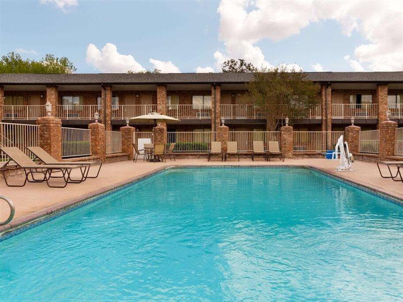 Super 8 By Wyndham Universal City Luaran gambar