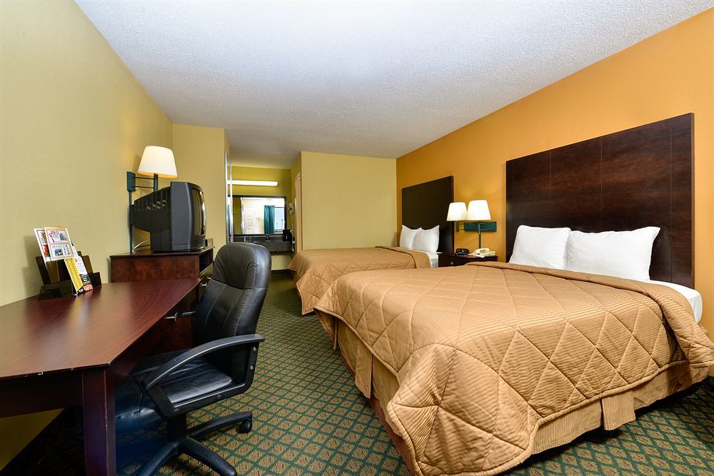 Super 8 By Wyndham Universal City Luaran gambar